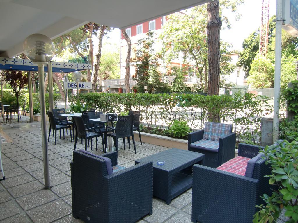 Hotel Desire' Riccione Exterior foto